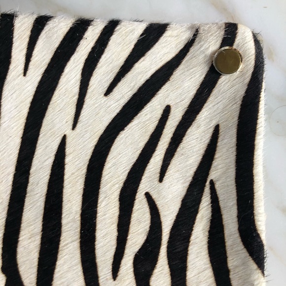 1937 Accessories Pony Hair Clutch Zebra Skin - Picture 7 of 9